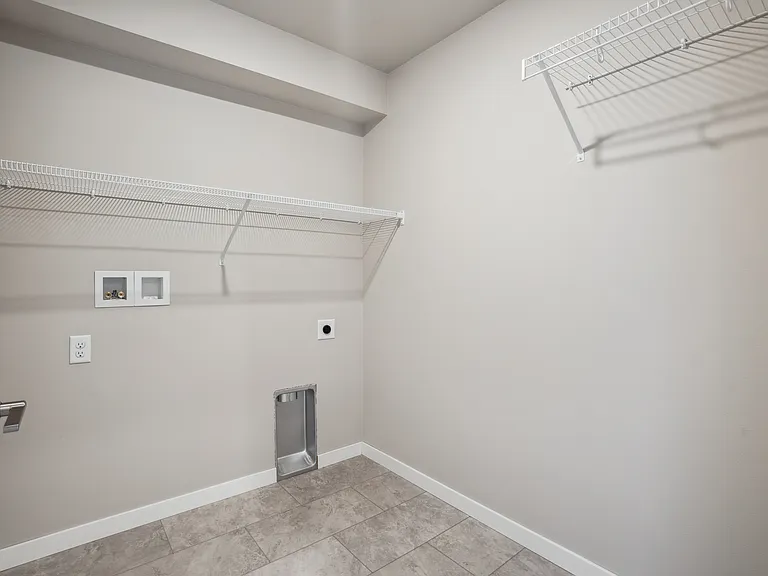 2240 Eversull Ln — Photo 27