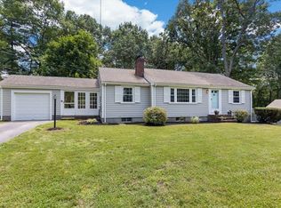 8 Hancock Rd, Hingham, MA 02043