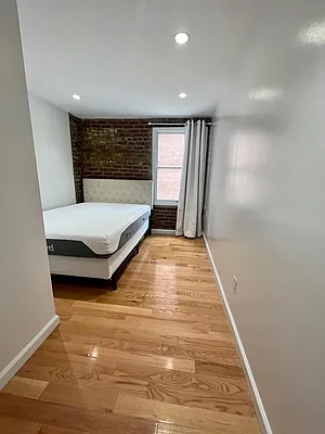 Rented by GPS Realty NYC | media 16