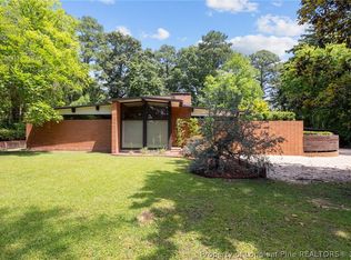 1610 Raeford Rd, Fayetteville, NC 28305