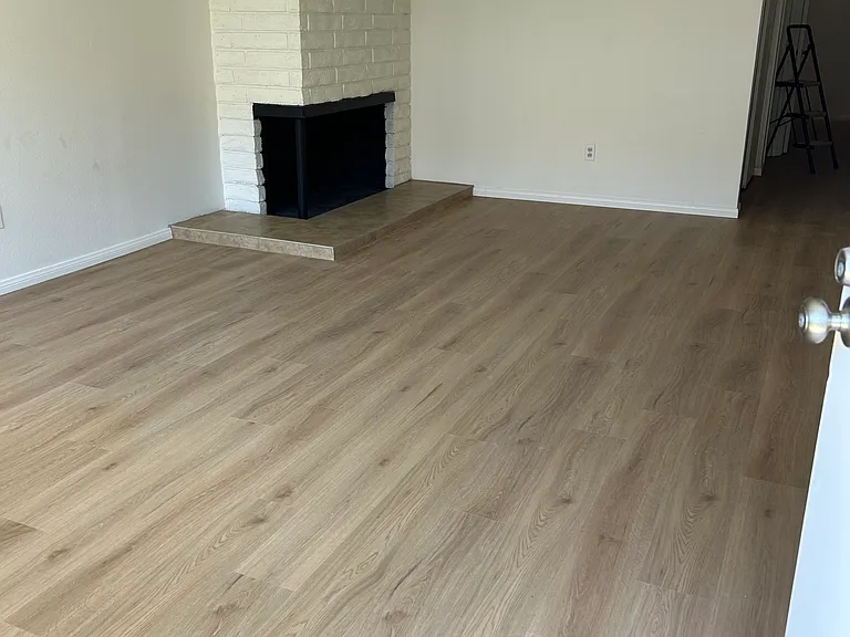 325 E 2nd St #325 — Photo 9