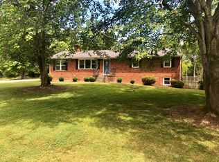 14840 Sugarland Rd, Poolesville, MD 20837