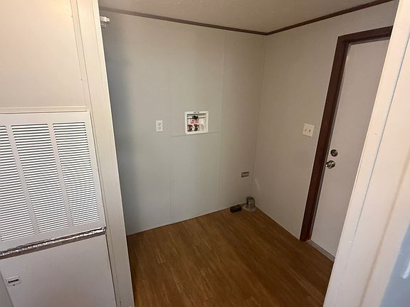 5th image of 1602 S Lowry St #1