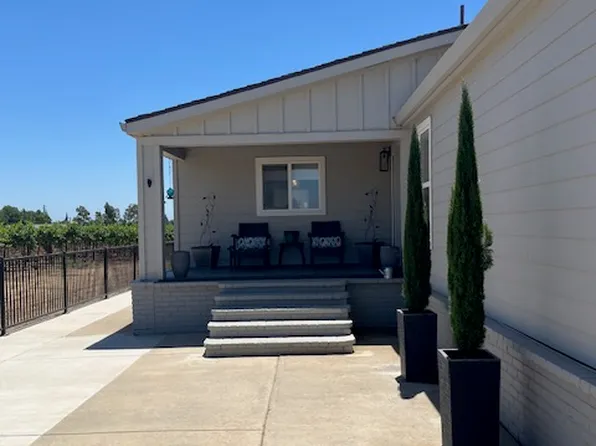23501 N Bruella Rd, Acampo, CA 95220