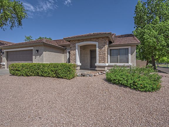 2nd image of 8642 W Rose Garden Ln