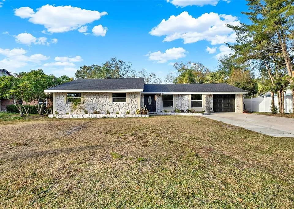 18803 Tracer Dr