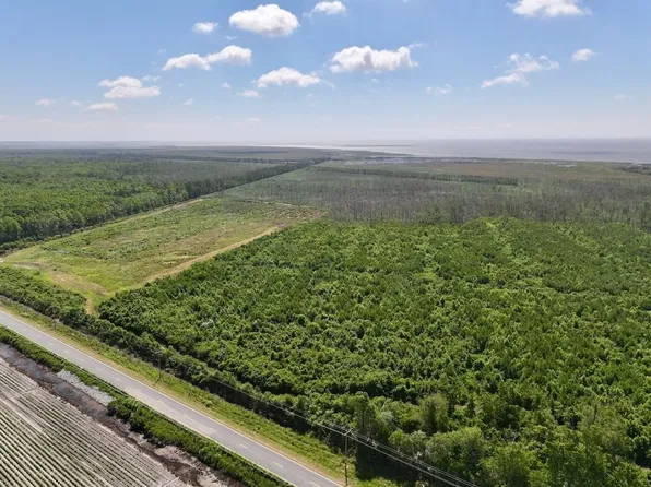 Us Hwy #264, Engelhard, NC 27824
