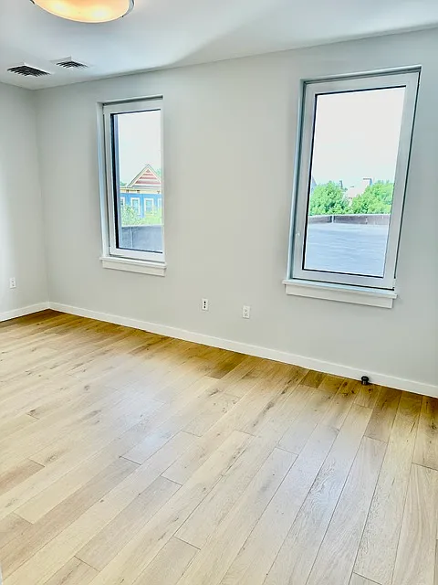 1 bed, 687 sqft, $3,900 — Photo 3