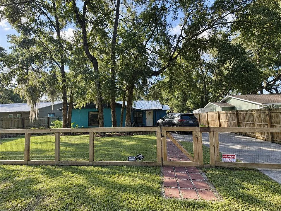 1957 NW 31st Ave