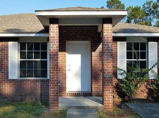 6822 Chuckwagon Ln, Milton, FL 32570
