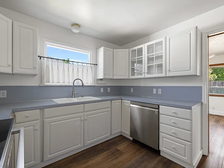 1505 N Monroe St — Photo 11