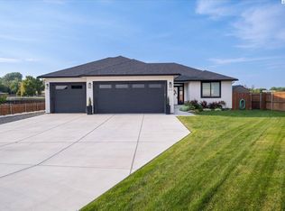 218 Mata Rd, Richland, WA