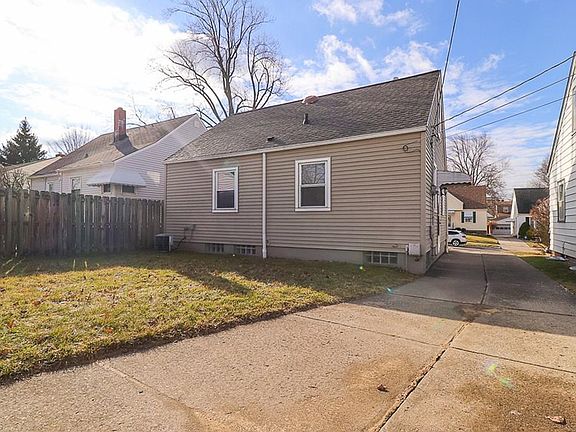 4th image of 12821 Southern Ave