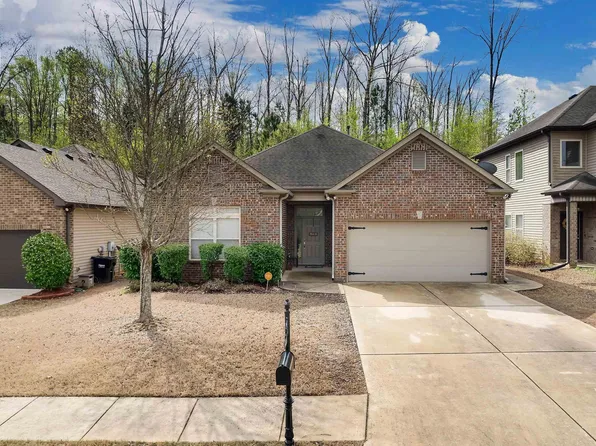 6741 Deer Foot Dr, Pinson, AL 35126