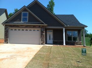 611 Cub Branch Rd, Spartanburg, SC 29301