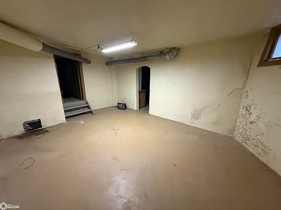 27th image of this home