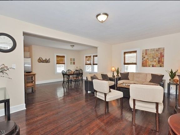 3rd image of 506 Beardsley Ave
