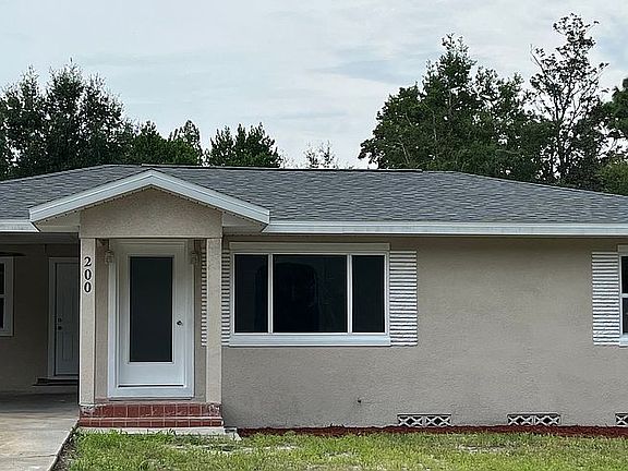 2nd image of 200 Birch Ave