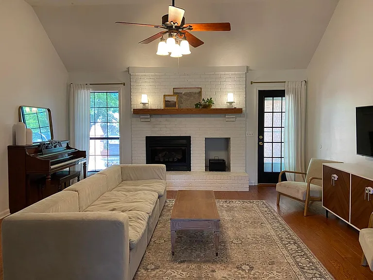 16 N Chestnut Dr — Photo 9