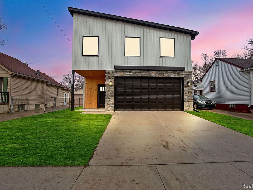 1st image of 1738 E Granet Ave