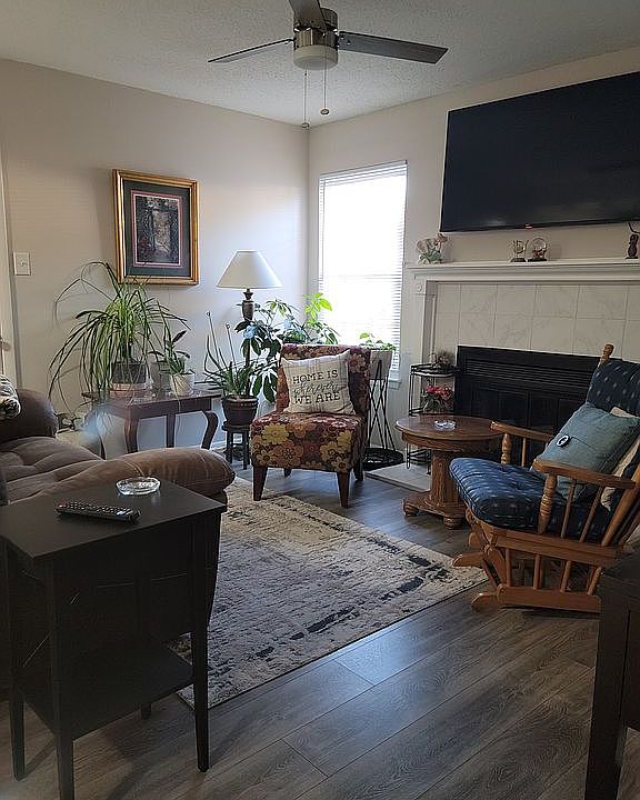 1st image of 4245 Thalia Station Cir