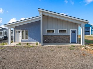 711 4th St, Eddy, TX 76524