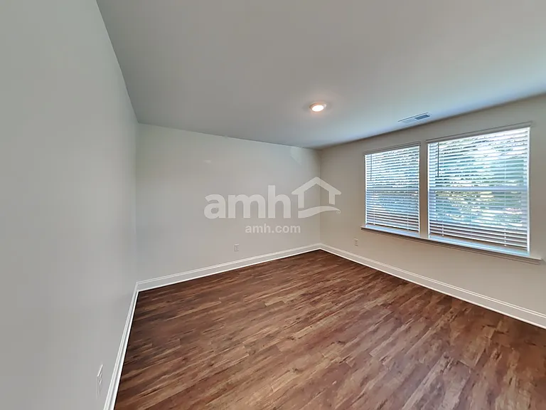 542 Rivermist Dr — Photo 14