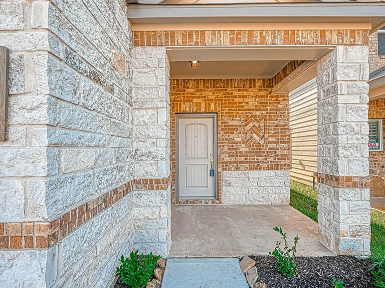 7910 Cypress Country Dr — Photo 7