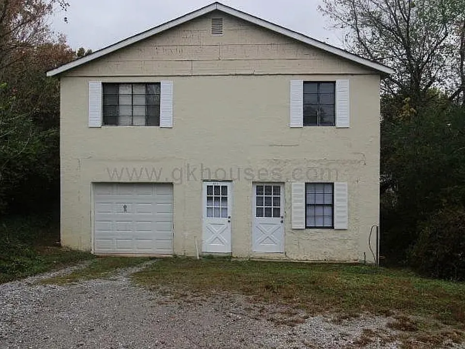 515 Ashland Ter #C