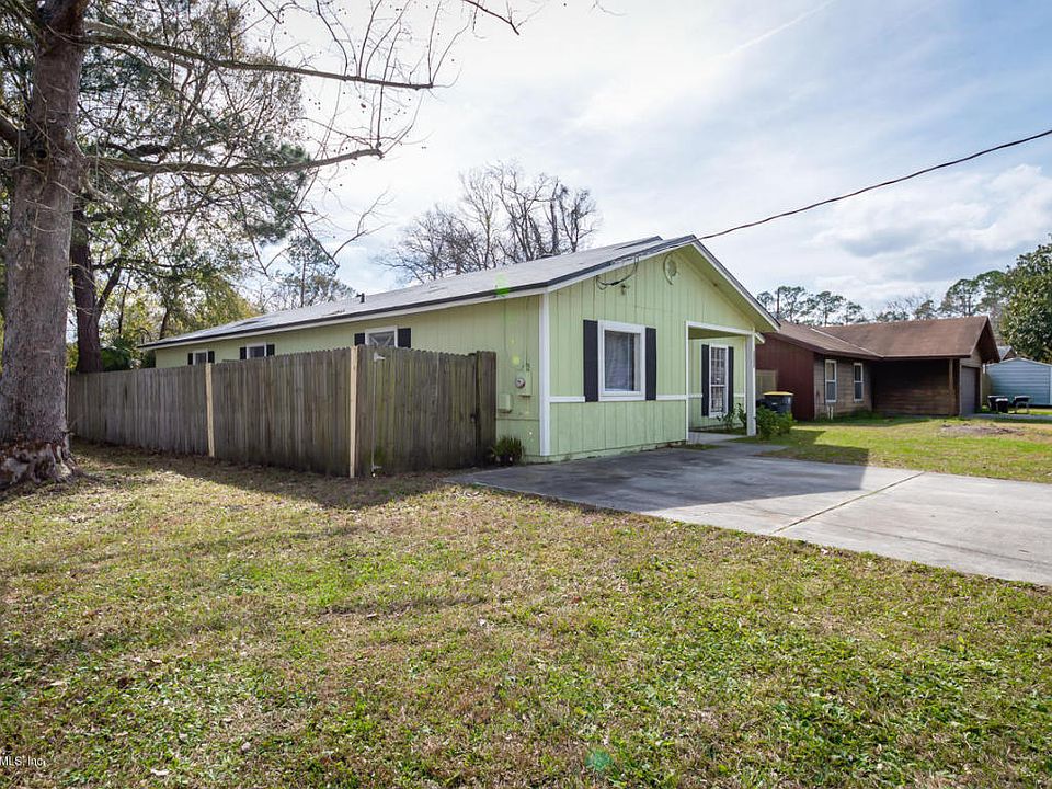 1st image of 5440 Glorianne Dr