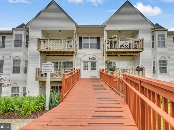 4078 Rose Bud Ct, Edinburg, VA 22824