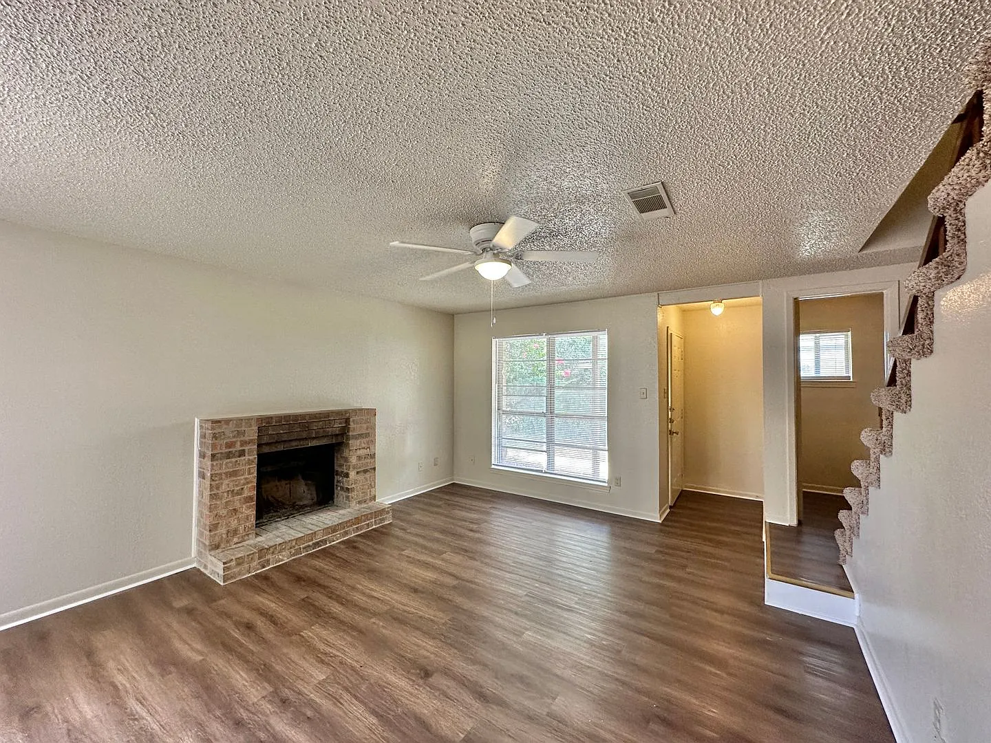 3004 Chaucer Drive — Photo 4