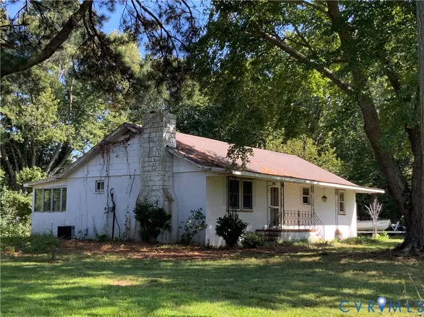 81 Northumberland Dr, Lottsburg, VA 22511