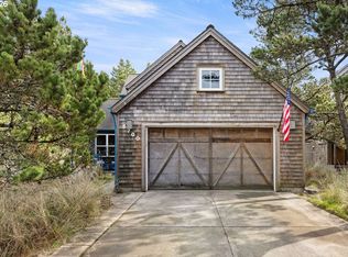 5700 Barefoot Ln, Pacific City, OR