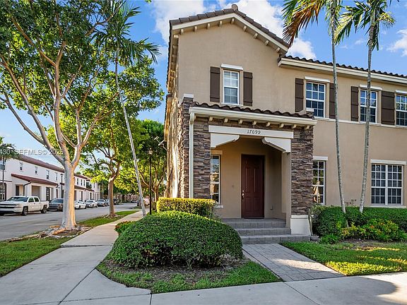 2nd image of 17099 SW 94th Way