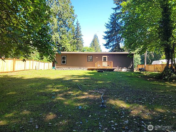 2nd image of 540 E Wood Lane