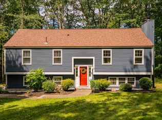 2 Rocky Hill Rd, Scarborough, ME 04074