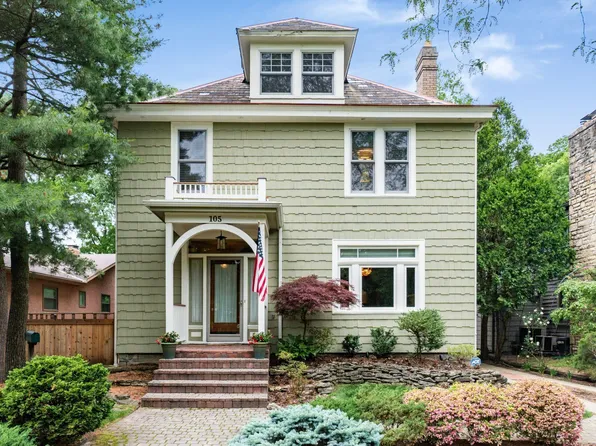 105 Roosevelt Ave, Columbus, OH 43209