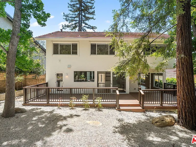 10311 Clusterberry Ct — Photo 38