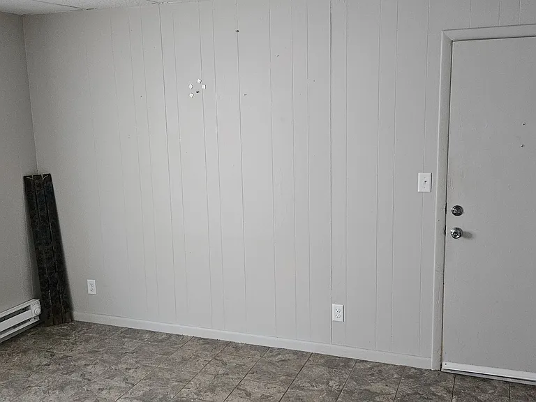 130 W Jackson St — Photo 2