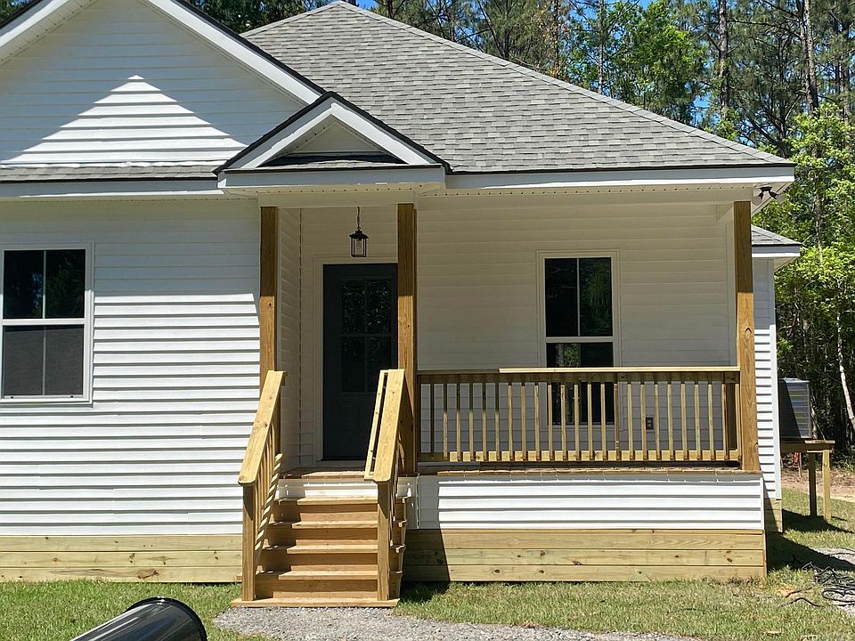 1st image of 70419 3rd St