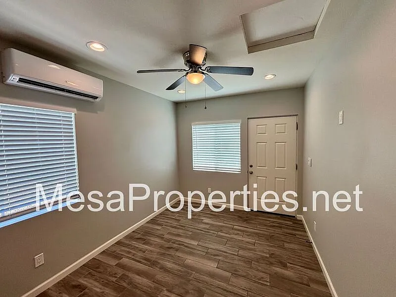 1 bed, 1.0 bath, 400 sqft, $1,800 — Photo 2
