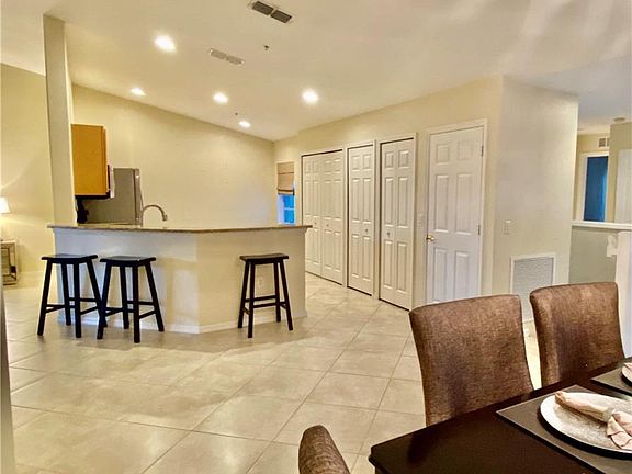 5th image of 1430 Tiffany Ln APT 2703