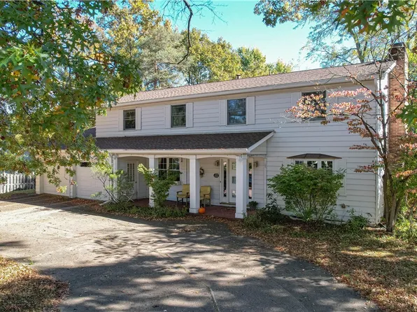 250 Roshon Dr, Medina, OH 44256