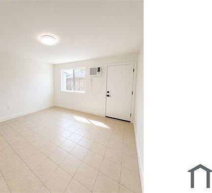 3rd image of 1913 7th St #7