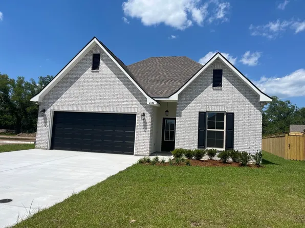 2432 Goldfinch Dr, Houma, LA 70364
