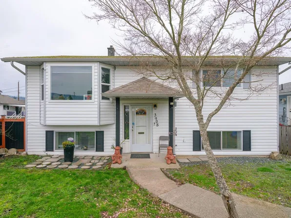 3908 8th Ave, Pt Alberni, BC V9Y 4S2