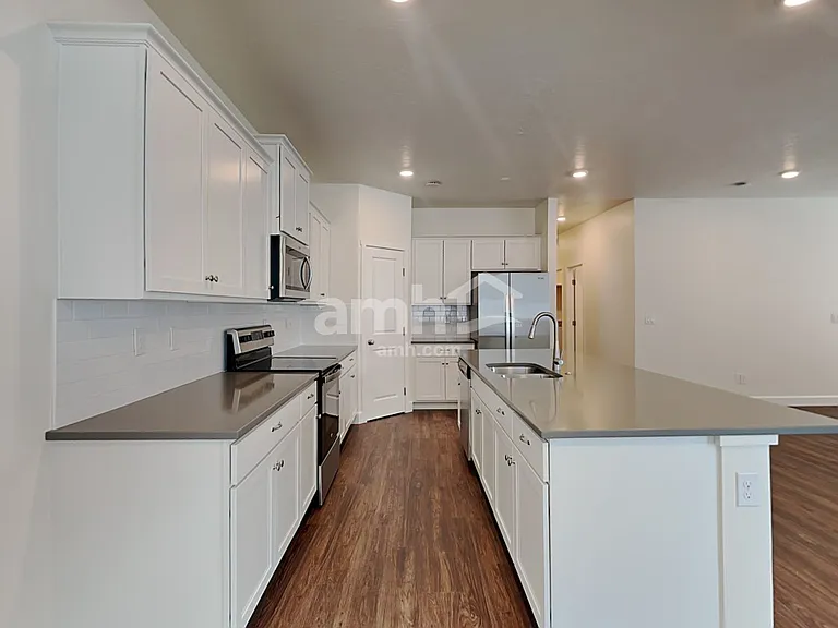 5078 W White Ash Ct — Photo 3