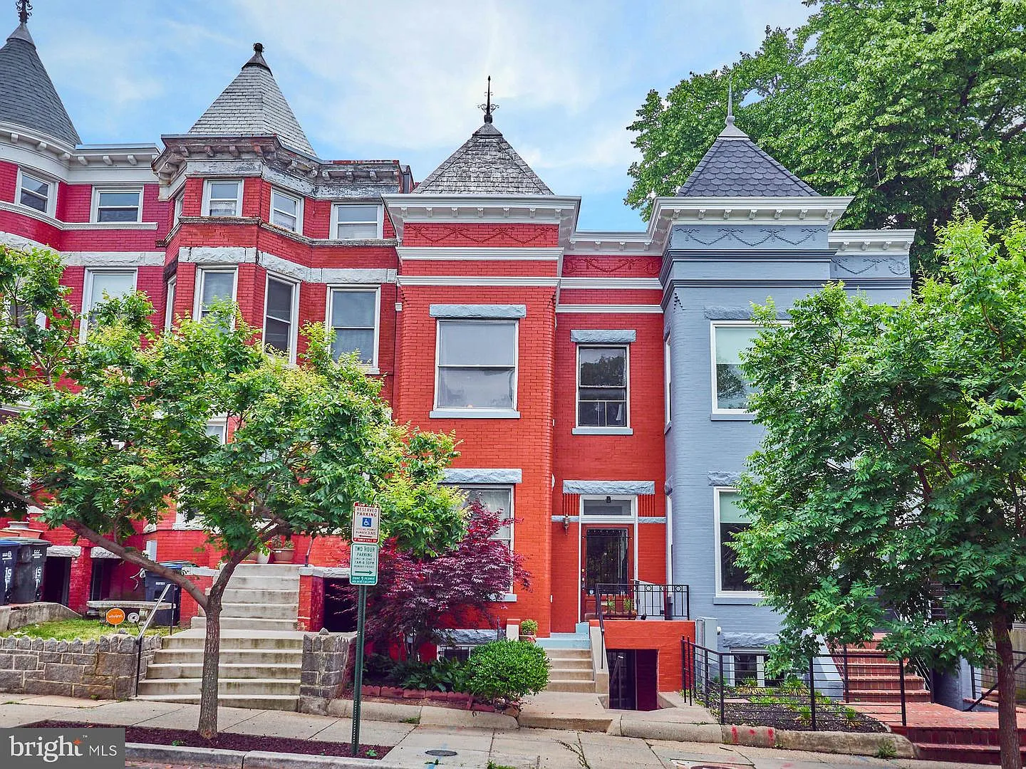 11 T St NE photo 1