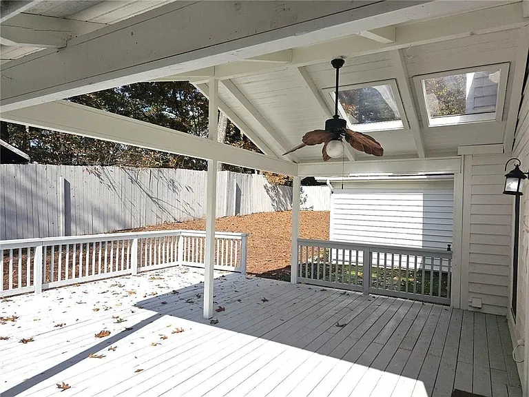 10085 Old Woodland Entry — Photo 25